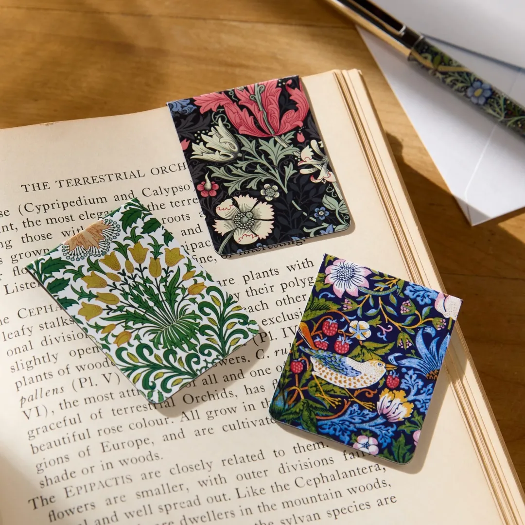 Galison William Morris Magnetic Bookmark Set
